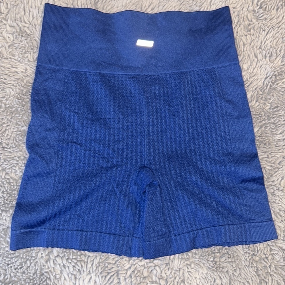 Two Piece Seamless Ribbed Work Out Set - Picture 6 of 9